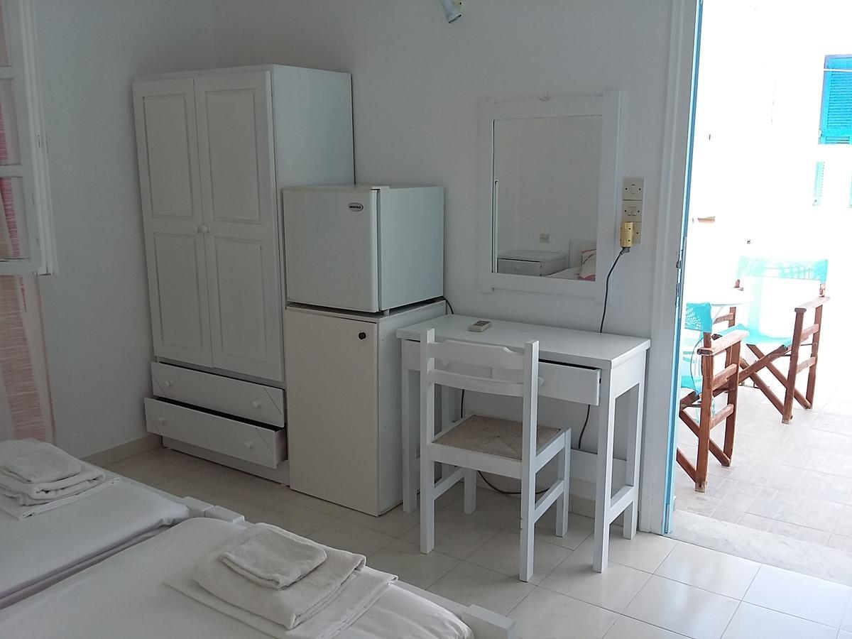Galanis Place Andíparosz Póli Kültér fotó